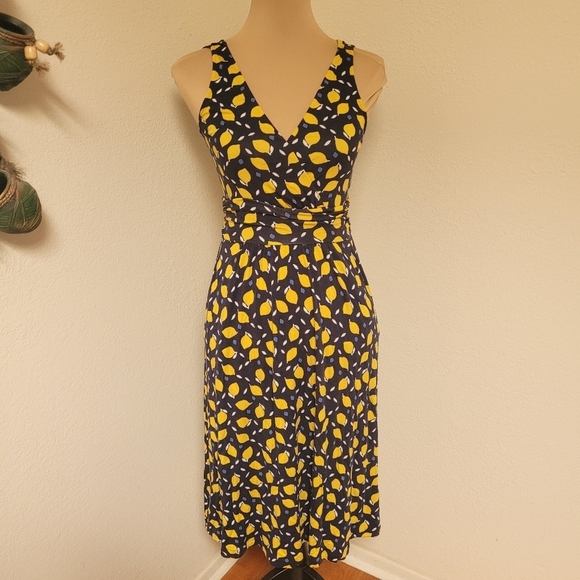 Boden Lemon Print Knit Dress - Picture 2 of 6